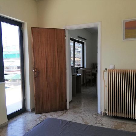 5Th Floor Apartment With City View Athen Eksteriør billede